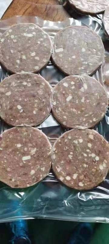 100克牛肉饼一吨多处理