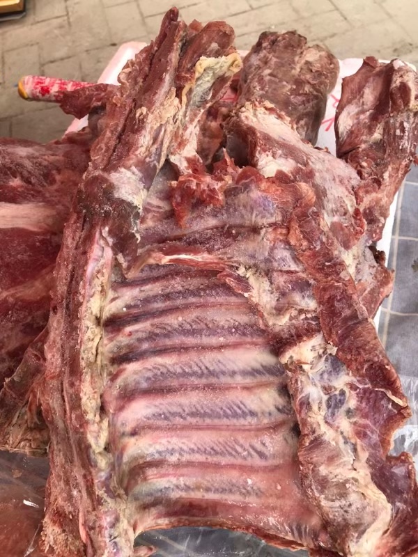 清库处理猪肉排3吨